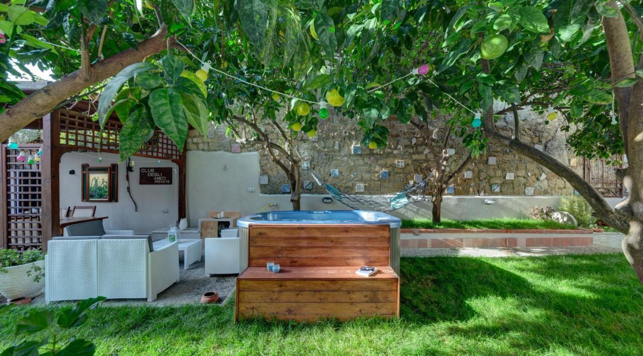 Il Giardino Dei Venti Hotel Naples Exterior photo